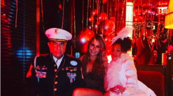 Ko je manekenka koja prijeti da će uništiti Melaniju Tramp Ko je manekenka koja prijeti da će uništiti Melaniju Tramp