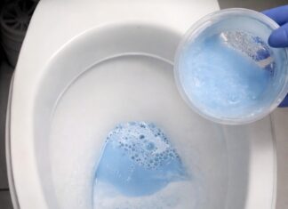 “Kod moje zaove kupatilo uvijek predivno miriše – dovoljno je samo otvoriti vrata: KORISTI ovaj hotelski TRIK!” “Kod moje zaove kupatilo uvijek predivno miriše – dovoljno je samo otvoriti vrata: KORISTI ovaj hotelski TRIK!”