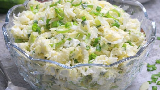 KUPUS SALATA OD TETA MIRE – tajna je u jednom sastojku, svi traže još…Recept u komentaru KUPUS SALATA OD TETA MIRE – tajna je u jednom sastojku, svi traže još…Recept u komentaru