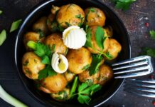 Lako i ukusno: Mladi krompirići sa lukom Lako i ukusno: Mladi krompirići sa lukom