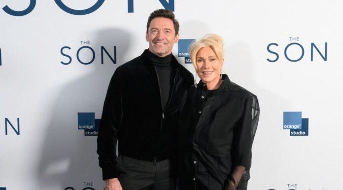 Ljubavne muke Hjua Džekmena o kojima se šuška u Holivudu: Ono što bi on uradio, njegova deca preziru iz dna duše Ljubavne muke Hjua Džekmena o kojima se šuška u Holivudu: Ono što bi on uradio, njegova deca preziru iz dna duše