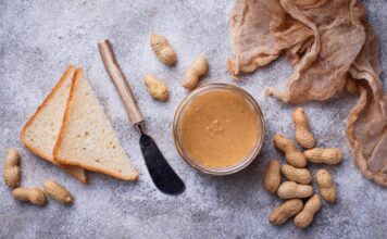 Mali ritual, veliki efekat: zašto puter od kikirikija osvaja i nutricioniste i TikTok Mali ritual, veliki efekat: zašto puter od kikirikija osvaja i nutricioniste i TikTok