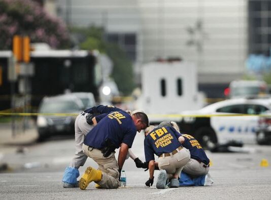 Marija je štedela godinu dana da svoje 8-godišnje blizance pošalje u letnji kamp ne sluteći kakve ih grozote tamo čekaju: 10 godina kasnije otkriva pravu istinu Marija je štedela godinu dana da svoje 8-godišnje blizance pošalje u letnji kamp ne sluteći kakve ih grozote tamo čekaju: 10 godina kasnije otkriva pravu istinu