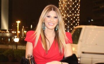 Melina Džinović okrenula glavu kad je vidjela sina: U neprijatan susret uskočila Brena Melina Džinović okrenula glavu kad je vidjela sina: U neprijatan susret uskočila Brena