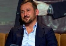 Mihailo je najpoznatiji estradni makro: “Noćne dame” koriste ljudi koje poznajemo, jedna od njih bude i sa 9 klijenata za noć Mihailo je najpoznatiji estradni makro: "Noćne dame" koriste ljudi koje poznajemo, jedna od njih bude i sa 9 klijenata za noć