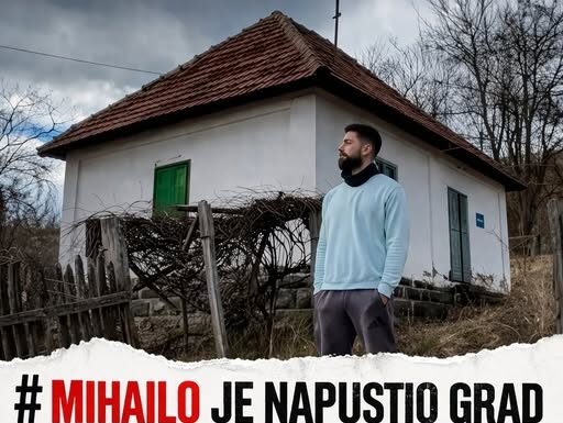 Mihailo je napustio grad i kupio poslednju kuću na selu: U nju 10 godina niko nije kročio, a ono što je tamo zatekao zlata je vredno Mihailo je napustio grad i kupio poslednju kuću na selu: U nju 10 godina niko nije kročio, a ono što je tamo zatekao zlata je vredno