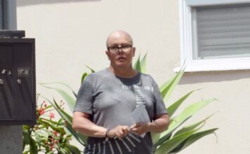 Mnogi su uzdisali za njom u kultnoj seriji, a danas je neprepoznatljiva: Zbog greške iz mladosti zamalo platila glavom Mnogi su uzdisali za njom u kultnoj seriji, a danas je neprepoznatljiva: Zbog greške iz mladosti zamalo platila glavom