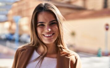 Moj verenik je umro na dan našeg venčanja: Posle 3 meseca otkrila sam njegovu jezivu tajnu, nije smeto to da mi uradi Moj verenik je umro na dan našeg venčanja: Posle 3 meseca otkrila sam njegovu jezivu tajnu, nije smeto to da mi uradi