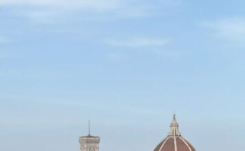 Najbogatija pevačica na Balkanu živi u tolikom luksuzu da ni ne zna šta je pegla: Kućni poslovi joj se gade, a sve je u životu postigla sama Najbogatija pevačica na Balkanu živi u tolikom luksuzu da ni ne zna šta je pegla: Kućni poslovi joj se gade, a sve je u životu postigla sama