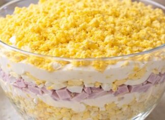 NAJBOLJA MIMOZA SALATA ikad – pravi se lako, a ukus savršen! NAJBOLJA MIMOZA SALATA ikad – pravi se lako, a ukus savršen!