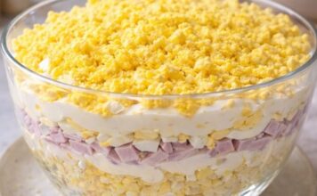 NAJBOLJA MIMOZA SALATA ikad – pravi se lako, a ukus savršen! NAJBOLJA MIMOZA SALATA ikad – pravi se lako, a ukus savršen!