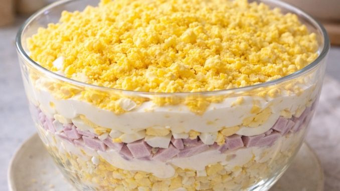 NAJBOLJA MIMOZA SALATA ikad – pravi se lako, a ukus savršen! NAJBOLJA MIMOZA SALATA ikad – pravi se lako, a ukus savršen!