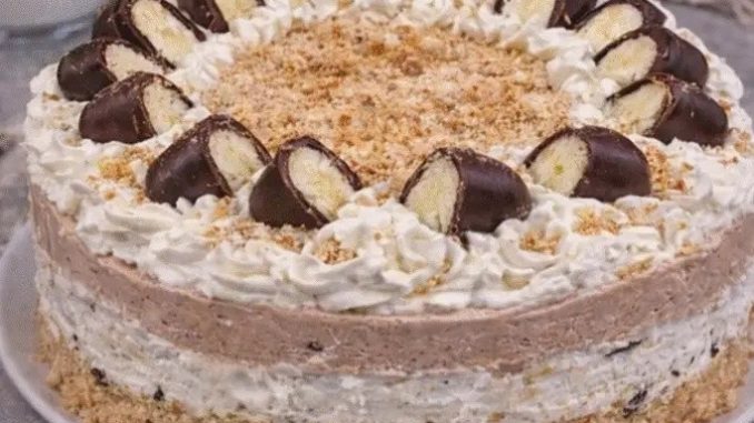 NAJLAKŠA TORTA IKAD sa plazmom i krem bananicama – samo 15 minuta i gotova! NAJLAKŠA TORTA IKAD sa plazmom i krem bananicama – samo 15 minuta i gotova!
