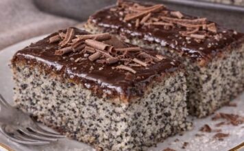 NAJMEKŠI POSNI MAK KOLAČ – topi se u ustima i pravi se bez muke! NAJMEKŠI POSNI MAK KOLAČ – topi se u ustima i pravi se bez muke!