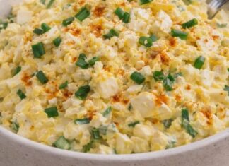 NAPRAVILA SAM SALATU OD JAJA – svi su tražili još! NAPRAVILA SAM SALATU OD JAJA – svi su tražili još!