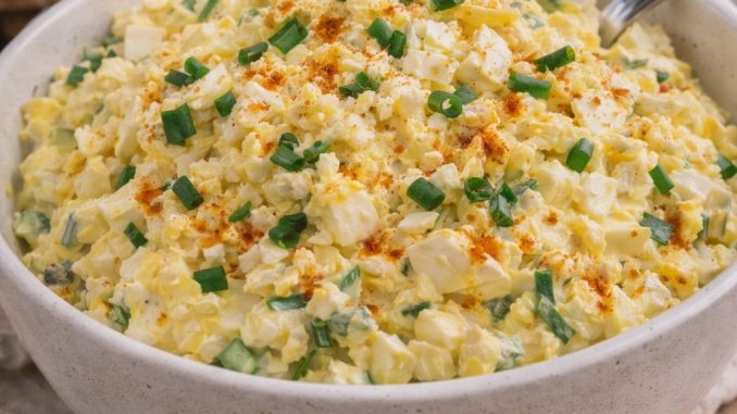 NAPRAVILA SAM SALATU OD JAJA – svi su tražili još! NAPRAVILA SAM SALATU OD JAJA – svi su tražili još!