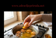 Ne stavljajte sirće u vodu za jaja: Uz 1 kašiku ovoga ljuska neće pući, a boja će biti duplo jača Ne stavljajte sirće u vodu za jaja: Uz 1 kašiku ovoga ljuska neće pući, a boja će biti duplo jača