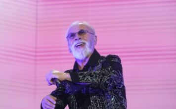 Nikad nećete pročitati da moj sin vozi “lambordžinija”: Dino Merlin ne zna šta će sa parama, a decu skromno vaspitao, mnogi se začude kad čuju čime se bave Nikad nećete pročitati da moj sin vozi “lambordžinija”: Dino Merlin ne zna šta će sa parama, a decu skromno vaspitao, mnogi se začude kad čuju čime se bave