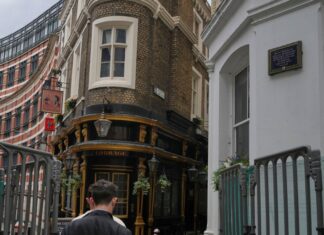 Otkrivena tačna lokacija kuće Vilijama Šekspira u Londonu Otkrivena tačna lokacija kuće Vilijama Šekspira u Londonu