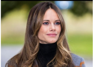 Ovo ime nosi titulu najpriznatijeg ženskog imena širom svijeta, zadržavajući svoj izgovor na svim jezicima i ima prelijepo značenje Ovo ime nosi titulu najpriznatijeg ženskog imena širom svijeta, zadržavajući svoj izgovor na svim jezicima i ima prelijepo značenje