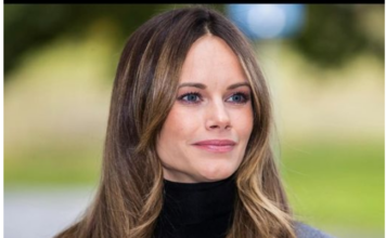 Ovo ime nosi titulu najpriznatijeg ženskog imena širom svijeta, zadržavajući svoj izgovor na svim jezicima i ima prelijepo značenje Ovo ime nosi titulu najpriznatijeg ženskog imena širom svijeta, zadržavajući svoj izgovor na svim jezicima i ima prelijepo značenje