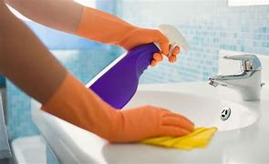 Pomiješajte ova sredstva i premažite fuge: Biće snježnobijele, a plijesan će nestati Pomiješajte ova sredstva i premažite fuge: Biće snježnobijele, a plijesan će nestati