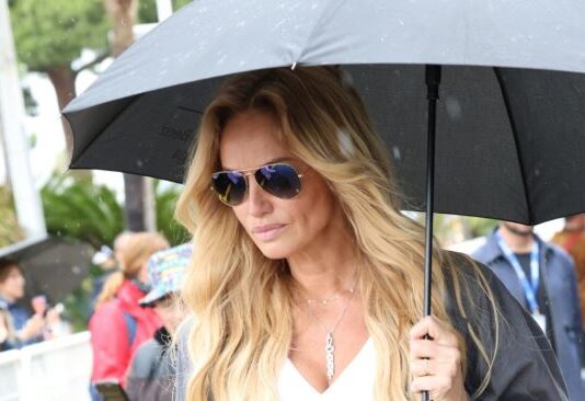 Poznati turski astrolog Murat predviđa veliki preokret u maju za ova 3 znaka: Njima će zvezde biti naročito naklonjene Poznati turski astrolog Murat predviđa veliki preokret u maju za ova 3 znaka: Njima će zvezde biti naročito naklonjene