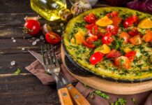 Recept za pravu italijansku fritatu: Obožavaćete ovu brzu večeru koja se pravi od ostataka iz frižidera Recept za pravu italijansku fritatu: Obožavaćete ovu brzu večeru koja se pravi od ostataka iz frižidera