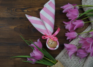 Salvete u obliku zeca za uskršnji sto Salvete u obliku zeca za uskršnji sto