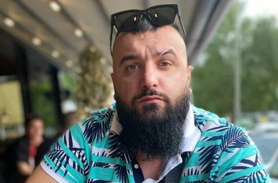 Sarajevski reper Buba Corelli otkupio kaznu zatvora: Sudu uplatio 24.000 KM Sarajevski reper Buba Corelli otkupio kaznu zatvora: Sudu uplatio 24.000 KM