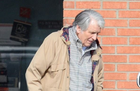 Slavna pevačica živa počela da sprema svoju sahranu, smrt muža je dotukla do nepovratnosti: Svaki dan proživljava pravu agoniju Slavna pevačica živa počela da sprema svoju sahranu, smrt muža je dotukla do nepovratnosti: Svaki dan proživljava pravu agoniju