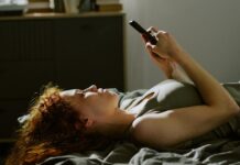 Šta je „breadcrumbing“ u upoznavanju i kako ga razumeti Šta je „breadcrumbing“ u upoznavanju i kako ga razumeti