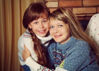 Svaka majka svoje žensko dete od rođenja treba da nauči ovih 6 stvari ako mu želi dobro: Tvrdi psiholog Svaka majka svoje žensko dete od rođenja treba da nauči ovih 6 stvari ako mu želi dobro: Tvrdi psiholog