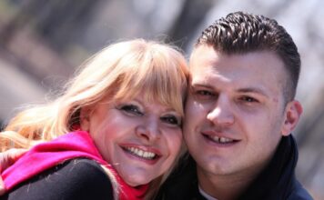 Svi muškarci Hanke Paldum: Dva braka, bolni razvodi i sin za čiji je život godinama strepila Svi muškarci Hanke Paldum: Dva braka, bolni razvodi i sin za čiji je život godinama strepila