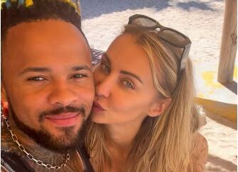 „Tokom rata u Bosni spavala sam u štali, pa u američkoj diskoteci uzimala 2000€ za noć“: Dajana je osvojila Holivud i kafu pila sa DiKaprijem „Tokom rata u Bosni spavala sam u štali, pa u američkoj diskoteci uzimala 2000€ za noć“: Dajana je osvojila Holivud i kafu pila sa DiKaprijem