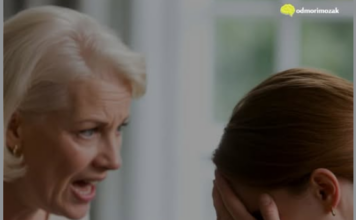 Toksična majka ne mrzi dijete – ali ga svakodnevno uništava: 6 stvari koje radi nesvjesno a ostavljaju trajne traume na djeci Toksična majka ne mrzi dijete – ali ga svakodnevno uništava: 6 stvari koje radi nesvjesno a ostavljaju trajne traume na djeci