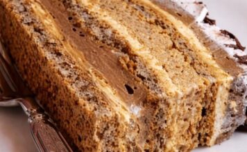 TORTA KOJA JE ZALUDELA SVE: Jednom kad probate – nema povratka TORTA KOJA JE ZALUDELA SVE: Jednom kad probate – nema povratka