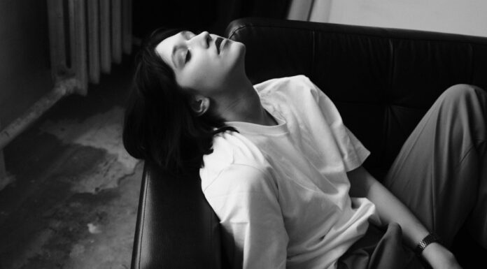 Tri znaka zodijaka koji hitno trebaju restart – Energija im je na izmaku Tri znaka zodijaka koji hitno trebaju restart – Energija im je na izmaku