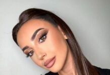 Trudnoj koleginici preotela muža, posle “Zvezda Granda” prozvali je rasturačicom brakova: Sad je smuvala muzičara koji je zbog nje ostavio ženu i decu Trudnoj koleginici preotela muža, posle "Zvezda Granda" prozvali je rasturačicom brakova: Sad je smuvala muzičara koji je zbog nje ostavio ženu i decu