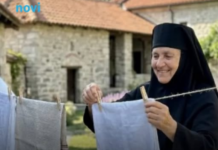 U manastiru peru veš samo na ovaj način: Miriše divno danima, a evo šta koriste umjesto omekšivača U manastiru peru veš samo na ovaj način: Miriše divno danima, a evo šta koriste umjesto omekšivača