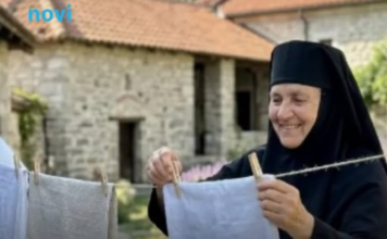 U manastiru peru veš samo na ovaj način: Miriše divno danima, a evo šta koriste umjesto omekšivača U manastiru peru veš samo na ovaj način: Miriše divno danima, a evo šta koriste umjesto omekšivača