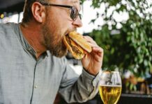 Uz ova 2 jednostavna trika kilogrami će vam se istopiti očas posla i to bez dijete Uz ova 2 jednostavna trika kilogrami će vam se istopiti očas posla i to bez dijete