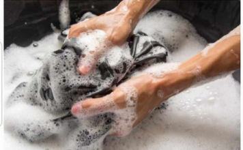 Veš se USMRDI nakon PRANJA, a OMEKŠIVAČ uopšte NE MIRIŠE! Greške koje prave i najiskusnije domacice Veš se USMRDI nakon PRANJA, a OMEKŠIVAČ uopšte NE MIRIŠE! Greške koje prave i najiskusnije domacice