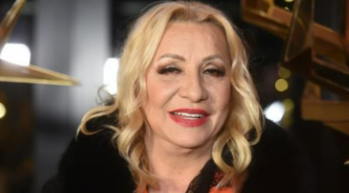 Vesna Zmijanac odgovorila kolegici: Ja sam žena boem, može mi se Vesna Zmijanac odgovorila kolegici: Ja sam žena boem, može mi se