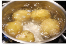 Voda od kuhanog krompira će rešiti jedan od najvećih problema svake žene! Voda od kuhanog krompira će rešiti jedan od najvećih problema svake žene!