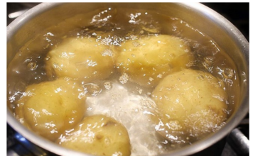 Voda od kuhanog krompira će rešiti jedan od najvećih problema svake žene! Voda od kuhanog krompira će rešiti jedan od najvećih problema svake žene!