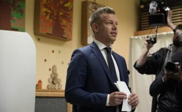 Za šta je sve bivša supruga optužila Petera Mađara: Šuška se o nasilju i zlostavljanju, a mnogi tvrde – da je Judit htela mogla je da ga uništi Za šta je sve bivša supruga optužila Petera Mađara: Šuška se o nasilju i zlostavljanju, a mnogi tvrde - da je Judit htela mogla je da ga uništi