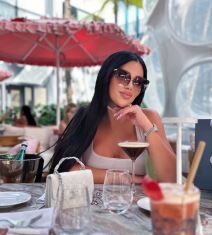 Ženu koji je obožavao pokosio rak, zbog ono što mu je ova devojka uradila u krevetu završio u Hitnoj: Suprugu javno prevario i duplo mlađoj napravio 2 dece Ženu koji je obožavao pokosio rak, zbog ono što mu je ova devojka uradila u krevetu završio u Hitnoj: Suprugu javno prevario i duplo mlađoj napravio 2 dece