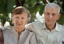 6 stvari koje treba sakriti od porodice posle 65. godine: Samo ovako ćete sve nadmudriti 6 stvari koje treba sakriti od porodice posle 65. godine: Samo ovako ćete sve nadmudriti
