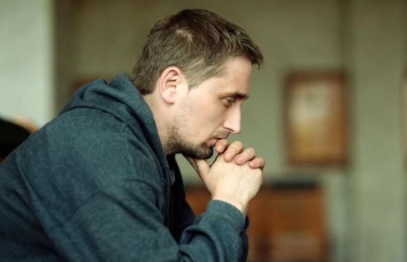 Andrej se zaljubio u Svetlanu još u petom razredu, majka je bila protiv: “Ona mi je obećana, oženiću je i ti ništa tu ne možeš” rekao je u besu Andrej se zaljubio u Svetlanu još u petom razredu, majka je bila protiv: "Ona mi je obećana, oženiću je i ti ništa tu ne možeš" rekao je u besu